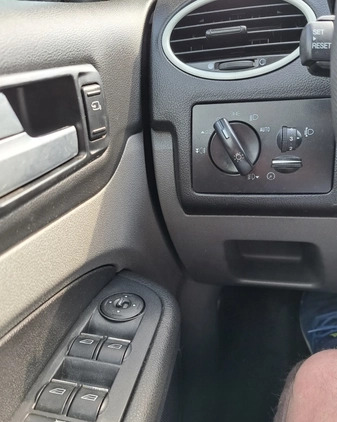Ford Focus cena 15600 przebieg: 168126, rok produkcji 2008 z Szczecin małe 781
